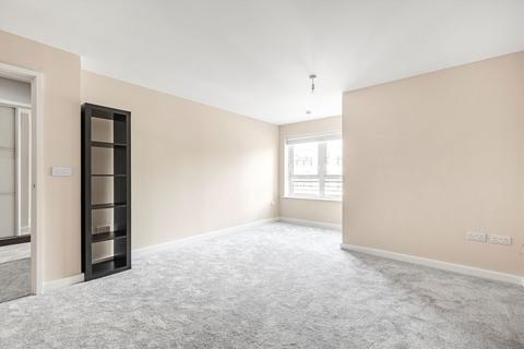 undefined, Lanadron Close, Isleworth TW7
