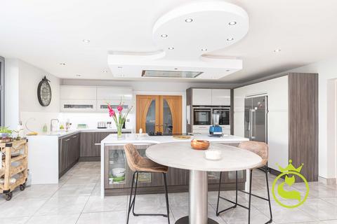 undefined, Canford Cliffs Avenue, Poole BH14