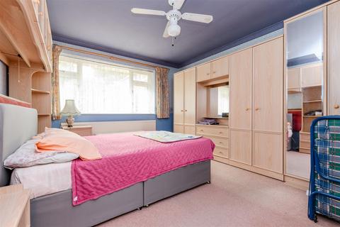 1 bedroom semi-detached bungalow for sale, Mitchem Close, West Kingsdown, Sevenoaks, Kent