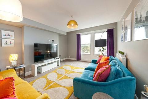 6 bedroom apartment to rent, St. James House, 3-4 Portland Terrace NE2