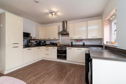 3 bedroom detached house for sale, Redwood Close, Coalville, LE67