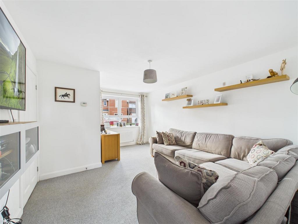 CAM03303 G0-PR0207-STILL001.jpg