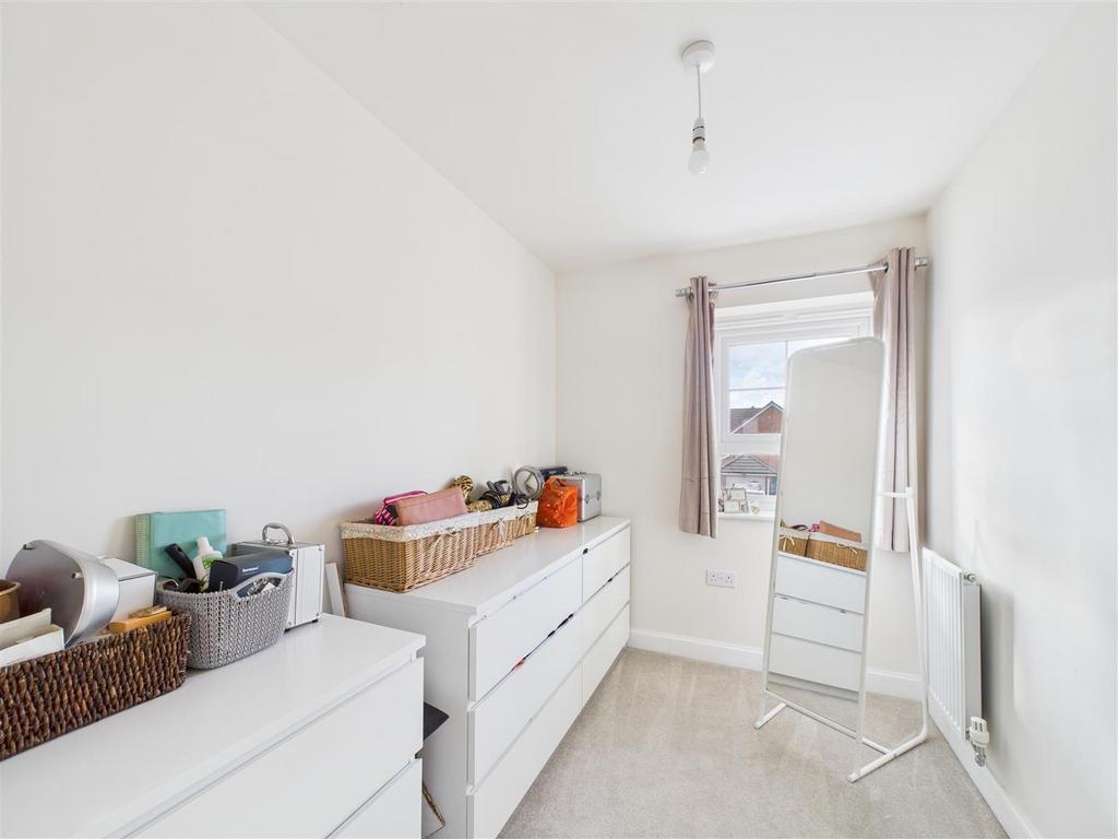 CAM03303 G0-PR0207-STILL010.jpg