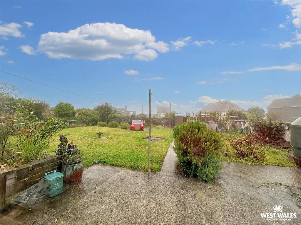 IMG 9500 blurred image.jpg