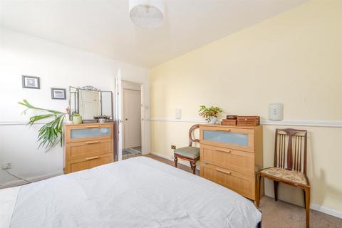 63 Howden Road, Jedburgh, TD8 6JT