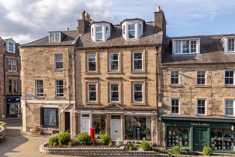 Jedvale, 2 Canongate, Jedburgh, TD8 6AJ
