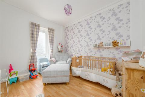 Jedvale, 2 Canongate, Jedburgh, TD8 6AJ
