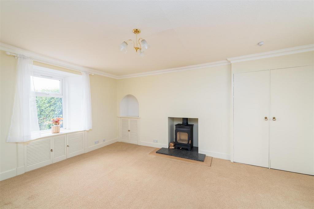 Cairnview cottage-03.jpg