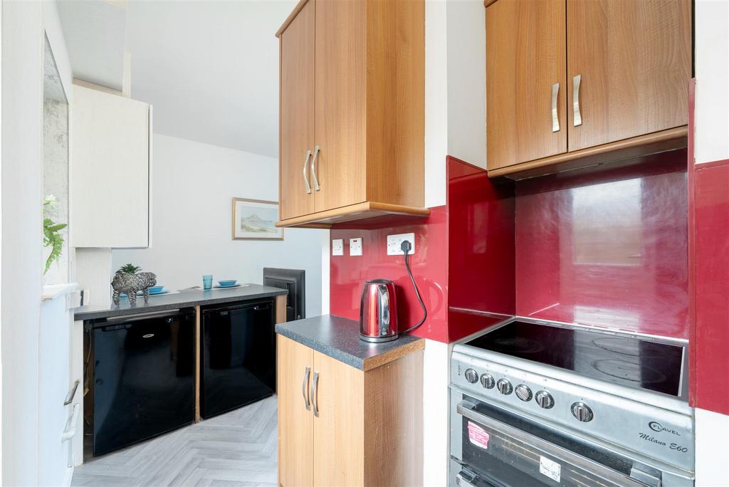 186 main street-06.jpg