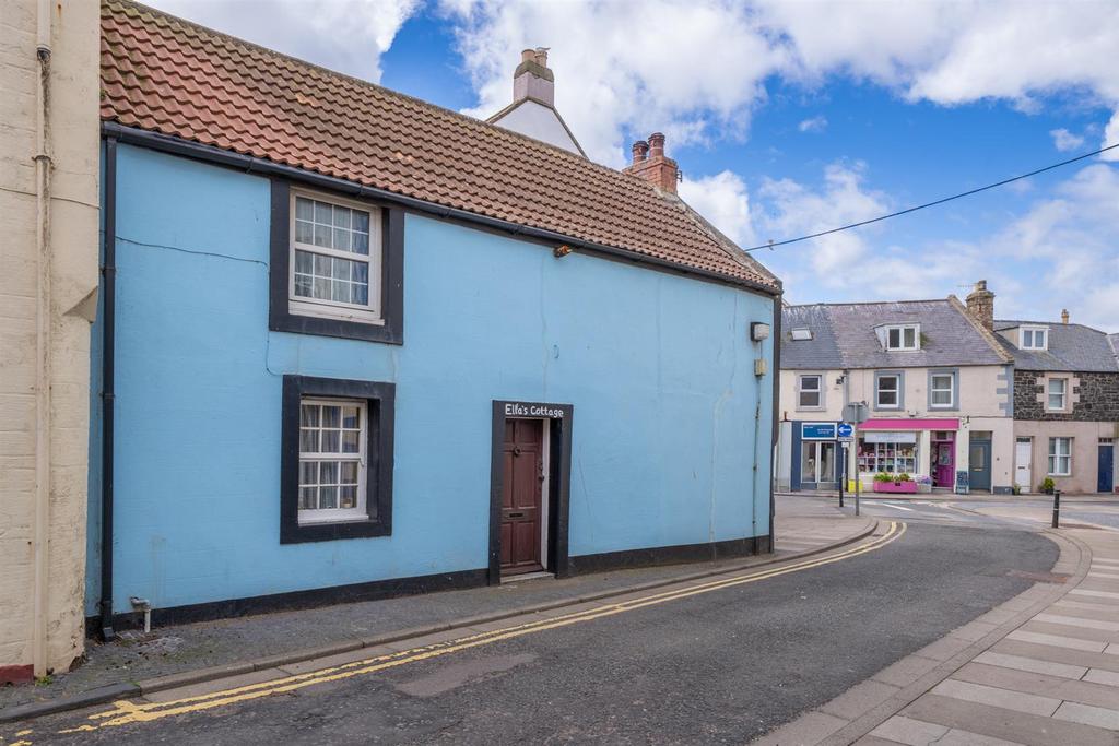 Ellas cottage eyemouth-02.jpg
