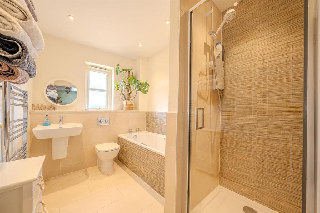 9 Dundock Drive Coldstream-16.jpg