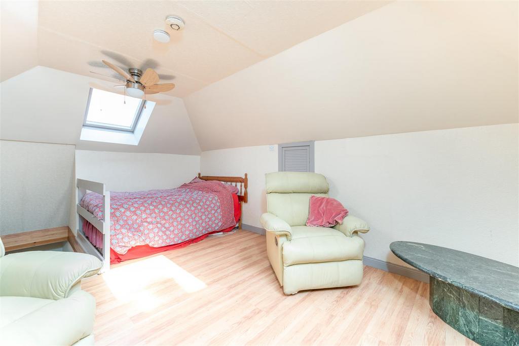 Ebba cottage-16.jpg