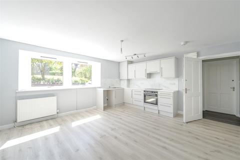 undefined, Lower Right Apartment, 17B Bridgend, Duns