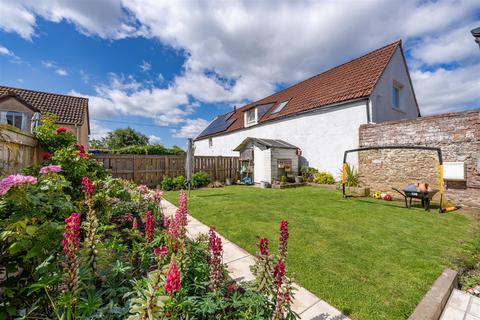5 bedroom townhouse for sale, 12 High Street, Ayton, Eyemouth