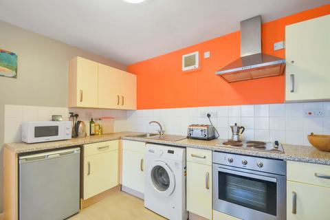 2 bedroom apartment for sale, at Alva Court, 146 Lower Clapton Road, London E5
