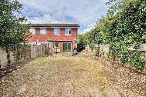 3 bedroom end of terrace house for sale, Norman Close, Kemsing