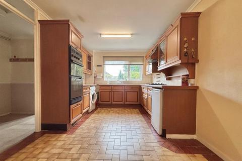 3 bedroom end of terrace house for sale, Norman Close, Kemsing