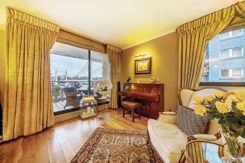 5 bedroom flat to rent, Anhalt Road, London, SW11