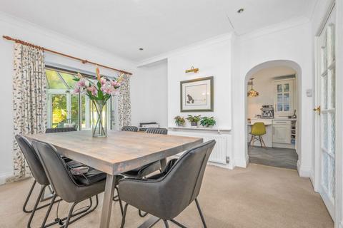 38 Broad Oaks Road, Solihull, B91 1JB