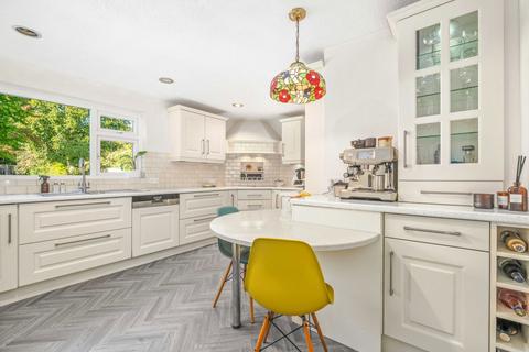 38 Broad Oaks Road, Solihull, B91 1JB