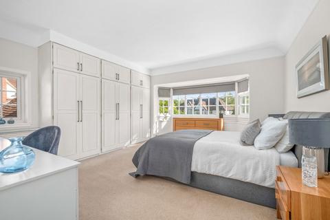 38 Broad Oaks Road, Solihull, B91 1JB