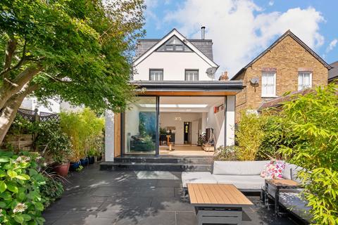undefined, Kings Road, WALTON-ON-THAMES, KT12