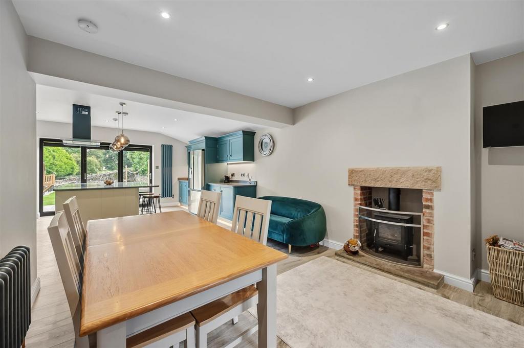 Saxton Mee Sleigh Mount 409 copy.jpg