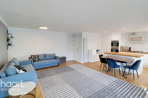 2 bedroom apartment for sale, Lucerne Close, London
