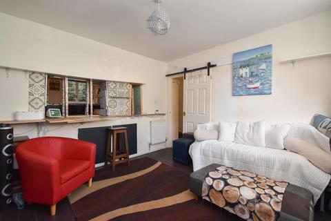 1 bedroom flat for sale, East Ascent, St. Leonards-On-Sea