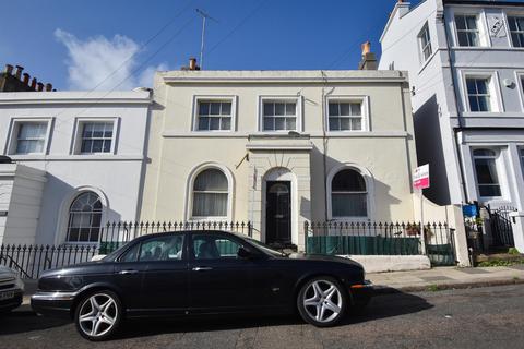 1 bedroom flat for sale, East Ascent, St. Leonards-On-Sea
