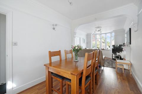 3 bedroom end of terrace house for sale, Harvey Road, Rainham