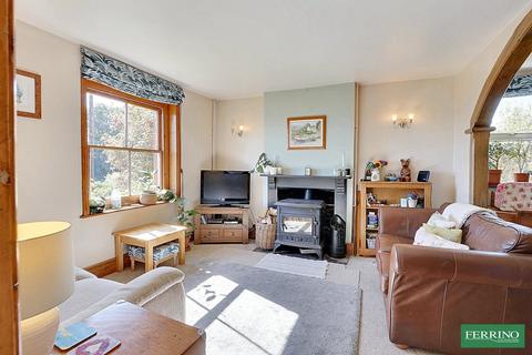 undefined, (4 Bed and River Views), Bullo Pill, Newnham, Gloucestershire. GL14 1ED