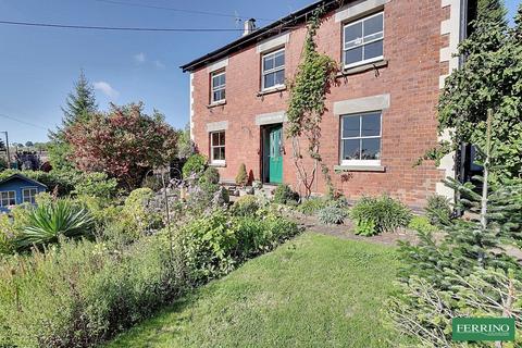 undefined, (4 Bed and River Views), Bullo Pill, Newnham, Gloucestershire. GL14 1ED