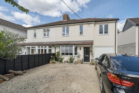 Kidlington,  Oxfordshire,  OX5