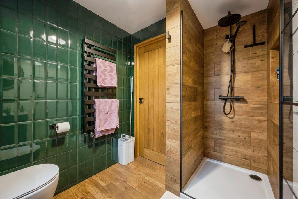 Shower Room/Wc