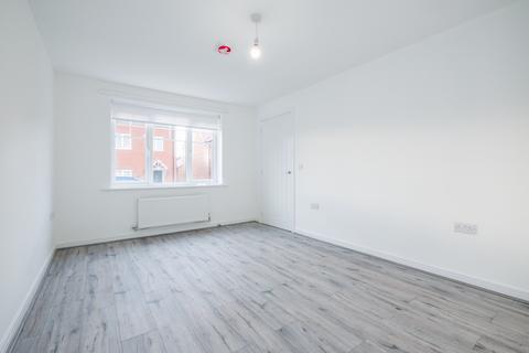4 bedroom house to rent, at Wellington Park, 22 Laing Close SR5