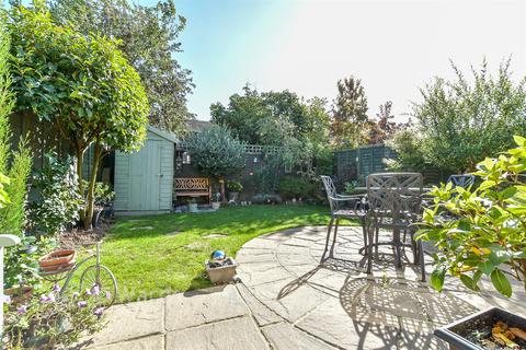 3 bedroom semi-detached house for sale, Lucks Way, Marden TN12