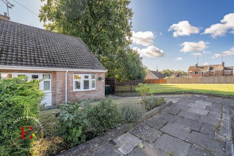 2 bedroom semi-detached bungalow for sale, Haddon End, Stivichall CV3