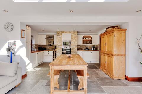 1 bedroom detached bungalow for sale, A Welcoming Bungalow Overlooking Aldborough Village Green