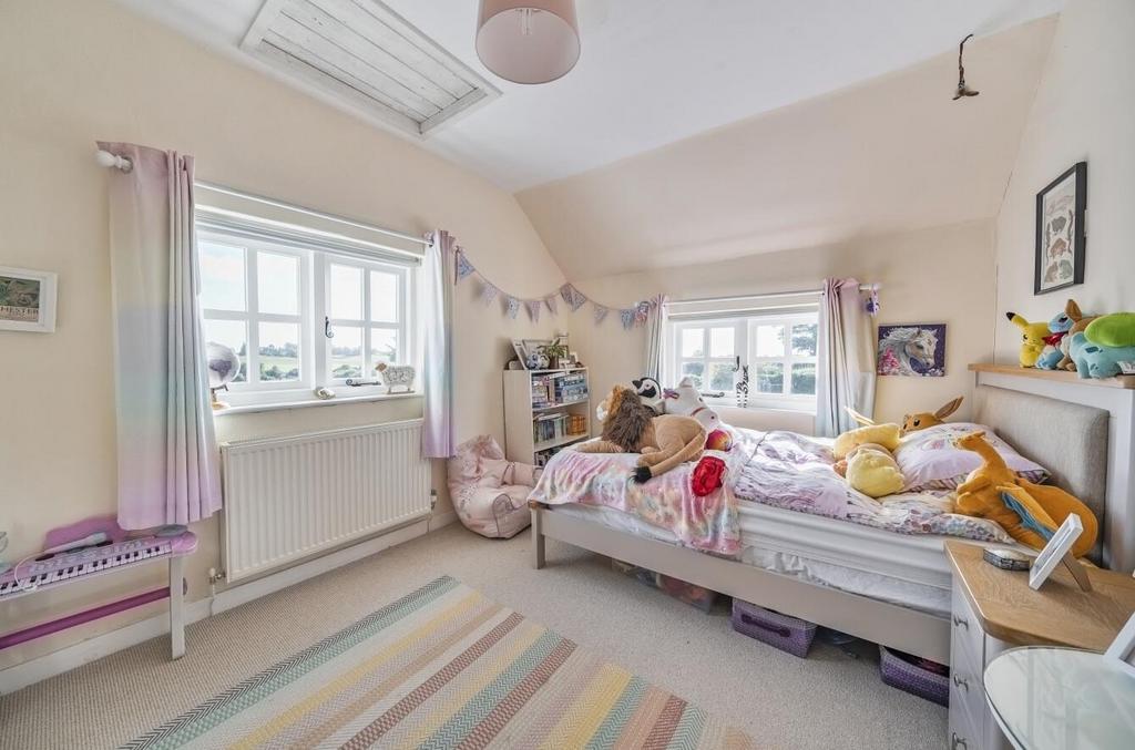 Bed222.jpg