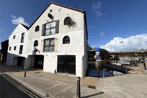1 bedroom apartment for sale, Sea Street, Newport, Isle of Wight