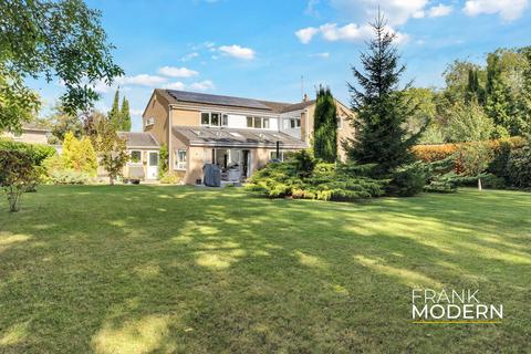 undefined, Westhawe, Peterborough, PE3