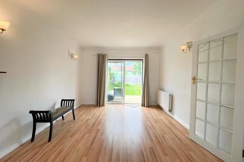 undefined, Northfields Road, London, W3