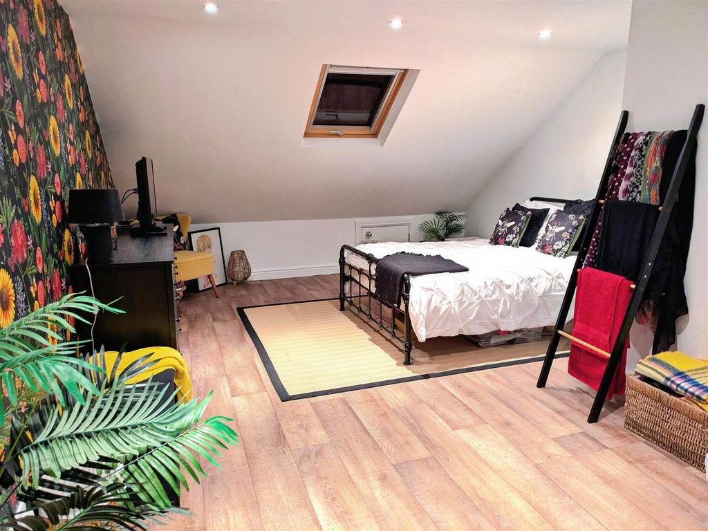 09c9b793-bedroom 201 20vendors 20photo.jpg