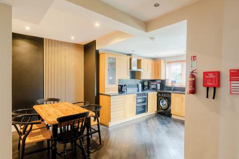 4 bedroom semi-detached house for sale, Downend, Bristol BS16