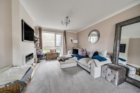 undefined, Bracknell,  Berkshire,  RG12
