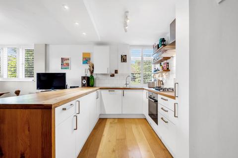 2 bedroom apartment for sale, Lordship Park, London, N16