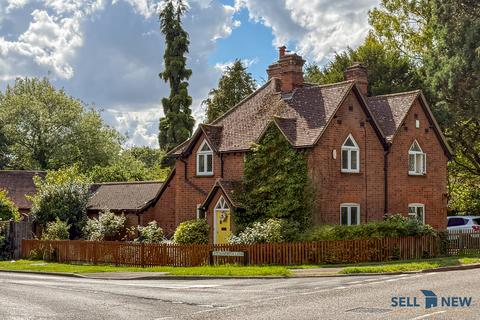 2 bedroom semi-detached house for sale, Letchworth Lane, Letchworth Garden City SG6