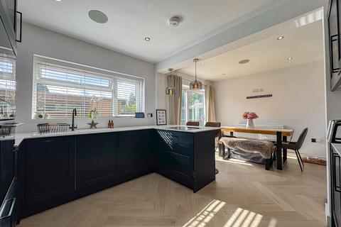 5 Carless Close, Hereford, HR1 1NS