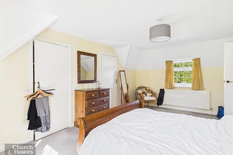 Pingles Beacon Hill, Wickham Bishops, Witham, CM8 3EA